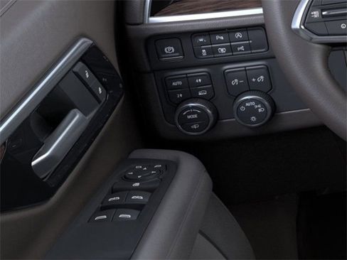 New 2026 Chevrolet Suburban LS image 22