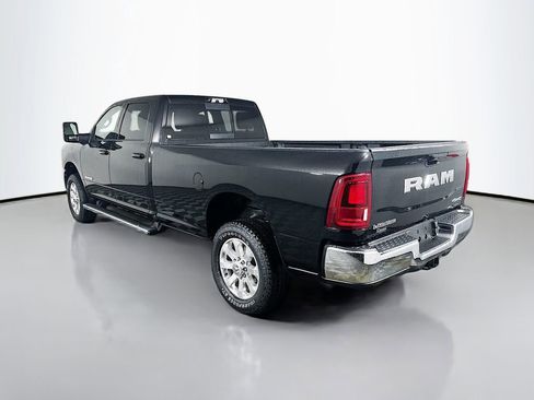New 2026 RAM 2500 Laramie AWD/4WD image 5