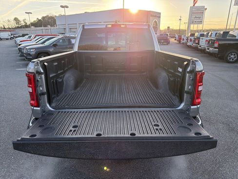 Used 2025 RAM 1500 Laramie image 19