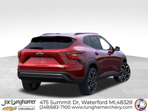 New 2026 Chevrolet Trax RS w/ Driver Confidence Package FWD image 4