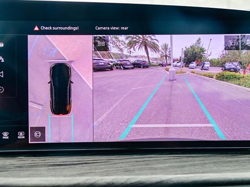 Certified 2025 Audi Q5 Premium w/ Convenience Package image 27