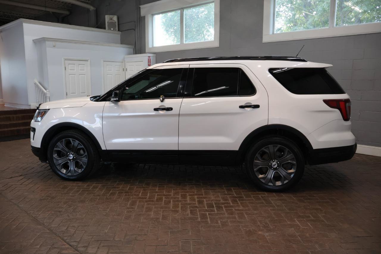 Used 2018 Ford Explorer Sport AWD/4WD image 4