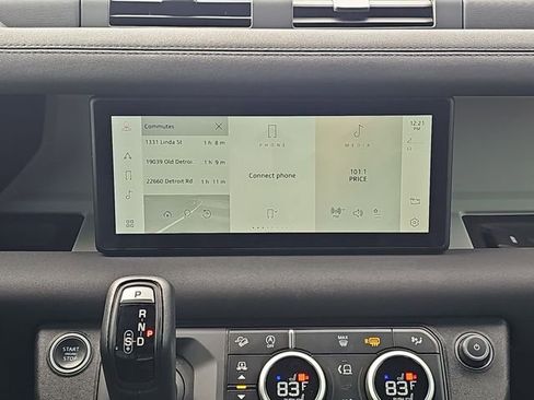 Used 2021 Land Rover Defender 110 X-Dynamic SE image 14