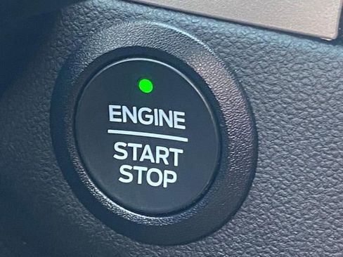 Used 2022 Ford Escape SE w/ Convenience Package image 21