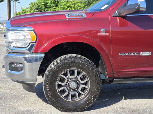 Used 2022 RAM 2500 Limited AWD/4WD image 8