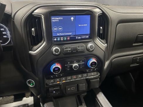 Used 2020 GMC Sierra 1500 AT4 w/ AT4 Premium Package AWD/4WD image 16