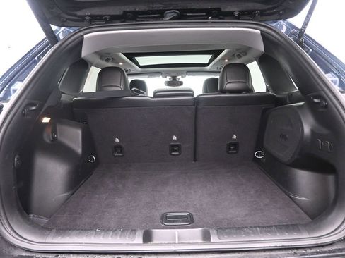 Used 2020 Jeep Cherokee Limited image 28