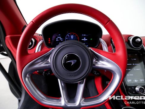 New 2025 McLaren GTS image 14