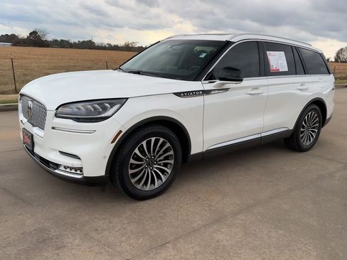 Used 2021 Lincoln Aviator Reserve w/ Equipment Group 201A image 5