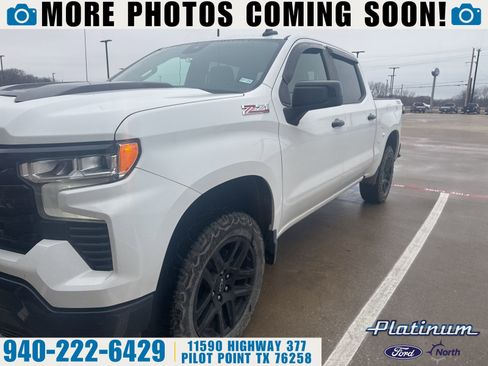Used 2024 Chevrolet Silverado 1500 LT Trail Boss w/ Convenience Package II image 1