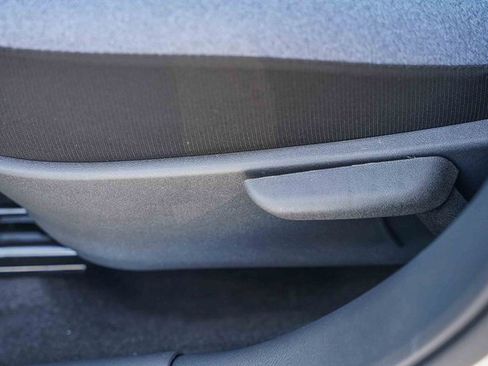 New 2025 Nissan Versa SV w/ Trunk Package image 22