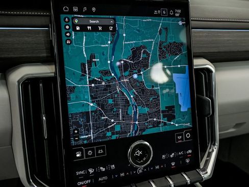 New 2026 GMC Acadia Denali image 16