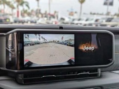 New 2026 Jeep Gladiator Mojave w/ Steel Bumper Group image 14