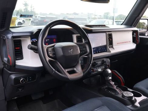 Used 2024 Ford Bronco Heritage Edition AWD/4WD image 12