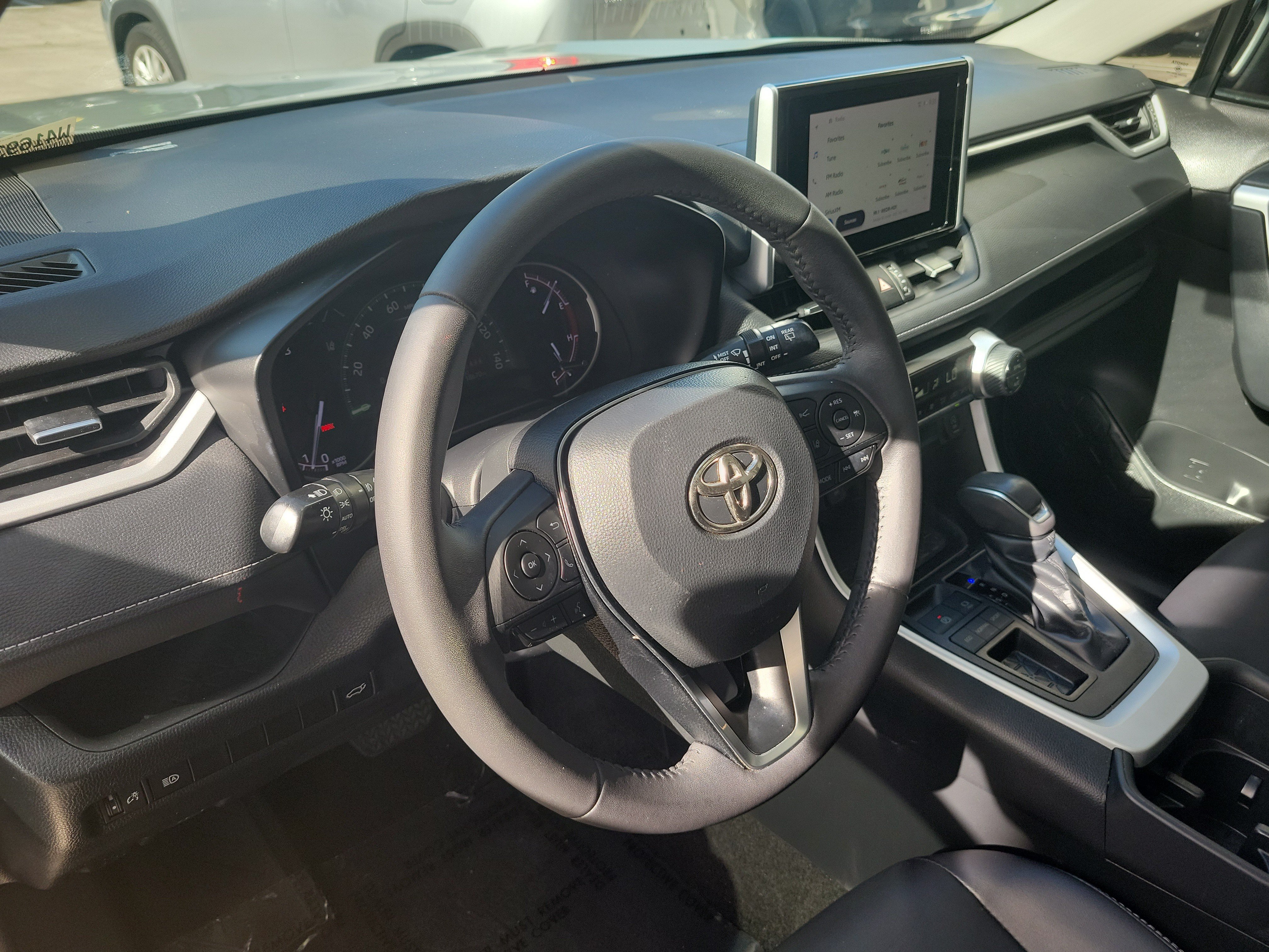 Used 2023 Toyota RAV4 XLE Premium FWD image 25