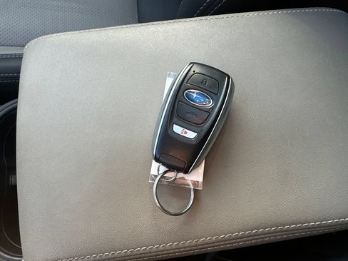 Used 2021 Subaru Forester Limited AWD/4WD image 7