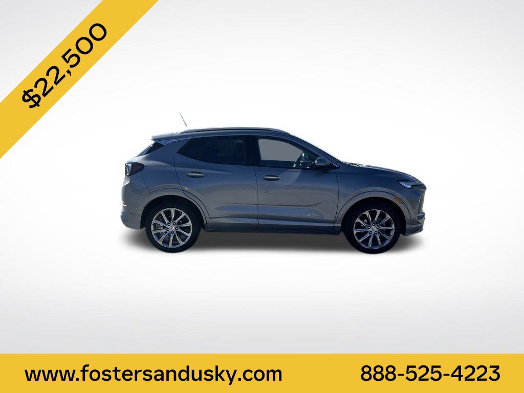 Used 2024 Buick Encore GX Avenir w/ Avenir Convenience Package FWD image 6