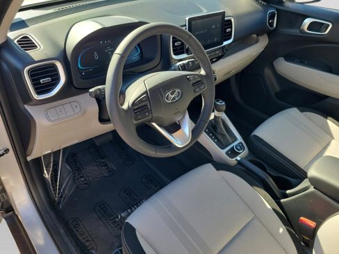 New 2026 Hyundai Venue SEL image 13