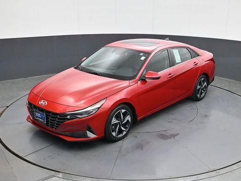 Certified 2023 Hyundai Elantra Limited image 13