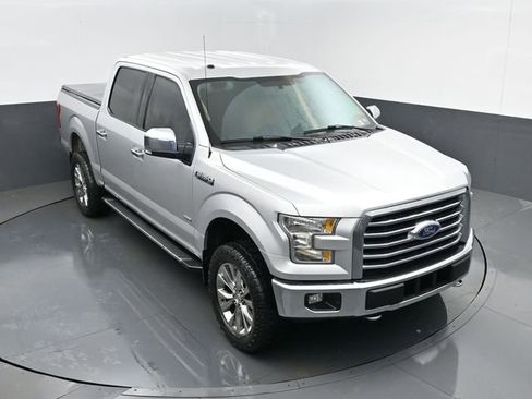 Used 2017 Ford F150 XLT w/ Equipment Group 302A Luxury AWD/4WD image 19