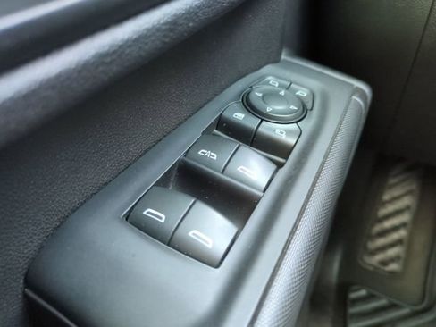 Certified 2024 Chevrolet Silverado 2500 Custom w/ Custom Value Package image 28