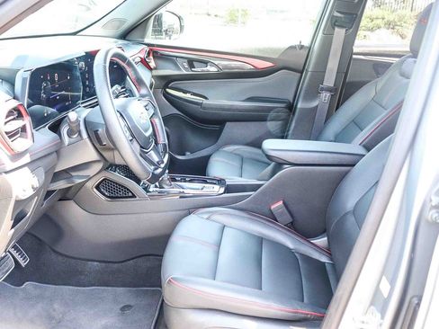 Used 2024 Chevrolet TrailBlazer RS w/ Convenience Package FWD image 22