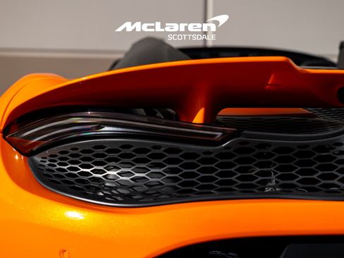 Used 2024 McLaren 750S Spider RWD image 53