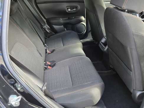 Used 2024 Honda HR-V Sport image 17