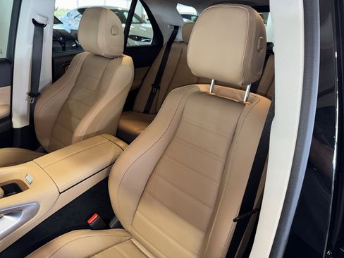 Used 2025 Mercedes-Benz GLE 350 4MATIC image 34