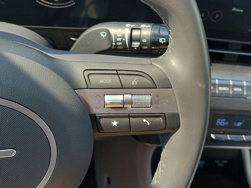 Used 2025 Hyundai Kona SEL FWD image 23