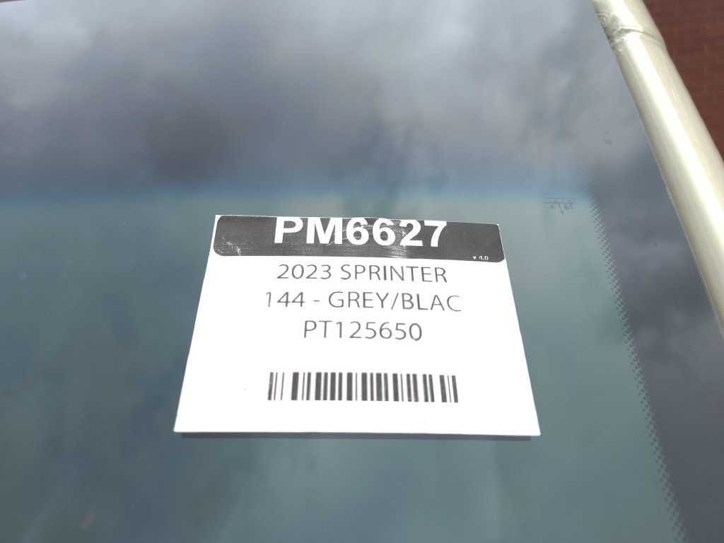 Used 2023 Mercedes-Benz Sprinter 2500 image 53