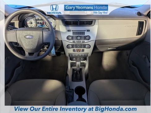Used 2010 Ford Focus S FWD image 13