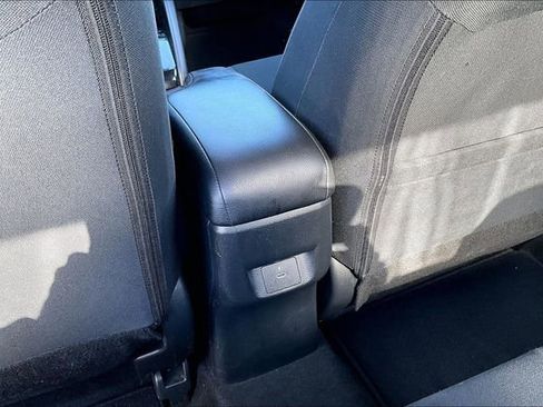Used 2023 Nissan Versa SV FWD image 10