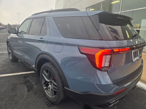 New 2026 Ford Explorer ST w/ Sun And Sound Package image 10