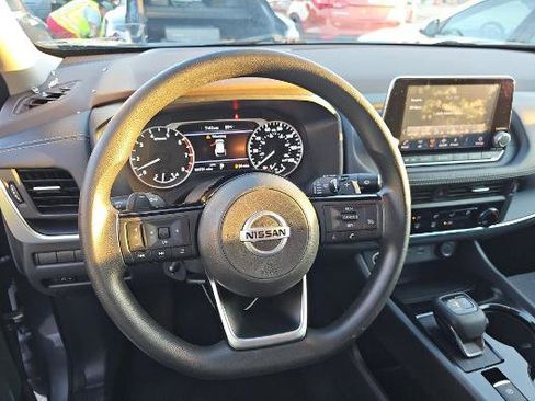 Used 2021 Nissan Rogue S AWD/4WD image 21