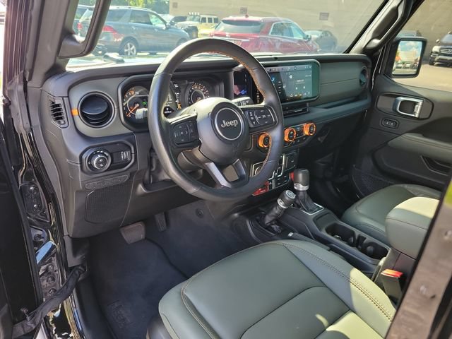Used 2025 Jeep Gladiator Mojave AWD/4WD image 26