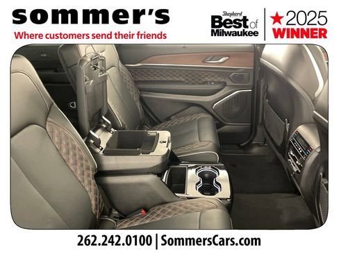 Used 2025 Jeep Grand Cherokee L Summit w/ Obsidian Package AWD/4WD image 27