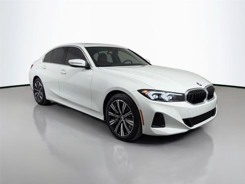 New 2026 BMW 330i Sedan w/ Convenience Package RWD image 3