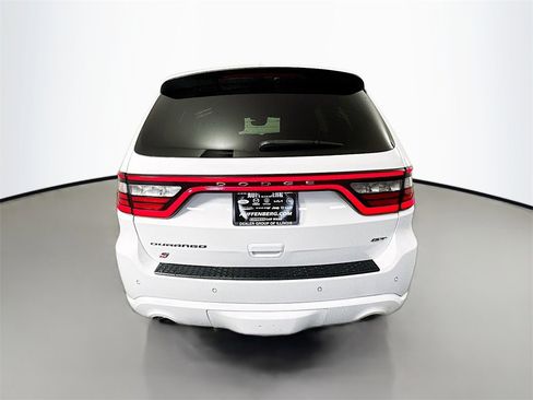 Used 2023 Dodge Durango GT image 6