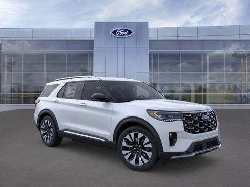 New 2026 Ford Explorer Platinum image 7