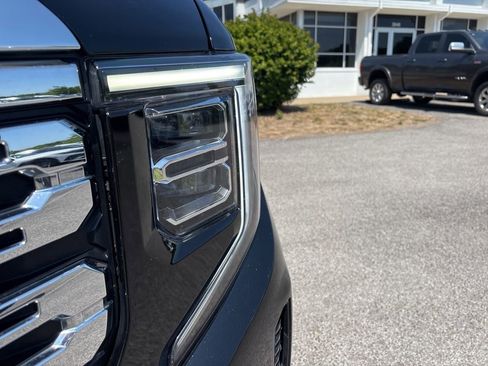 Used 2023 GMC Sierra 1500 Denali w/ Denali Reserve Package AWD/4WD image 10