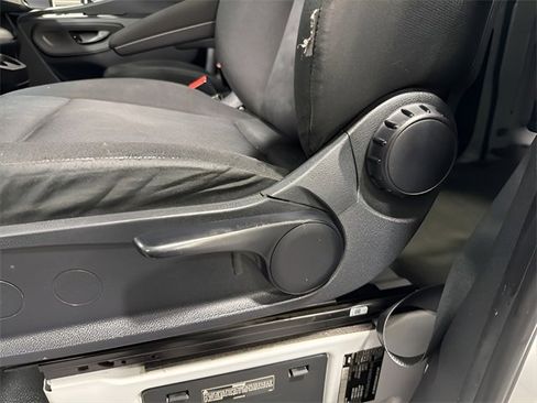 Used 2021 Mercedes-Benz Sprinter 2500 image 12