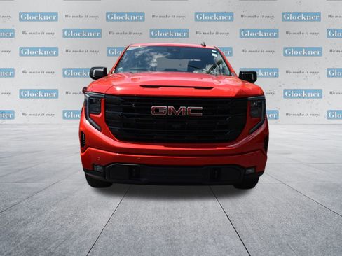Used 2025 GMC Sierra 1500 Elevation w/ Elevation Premium Package AWD/4WD image 2