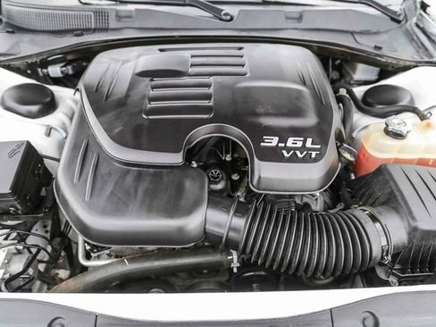 Used 2022 Dodge Charger SXT w/ Leather Interior Group image 25