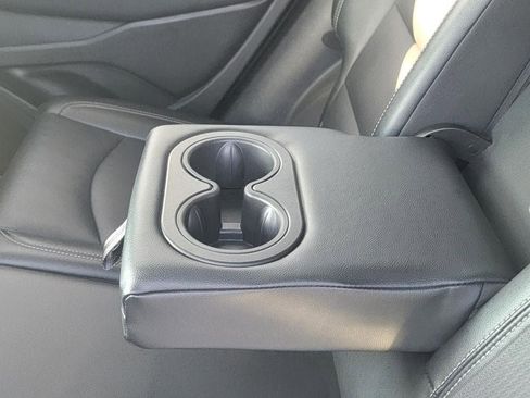 Used 2024 GMC Terrain SLT image 29