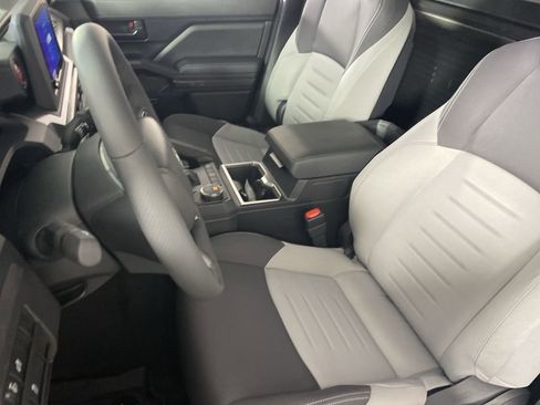 New 2026 Toyota Tacoma SR5 RWD image 19