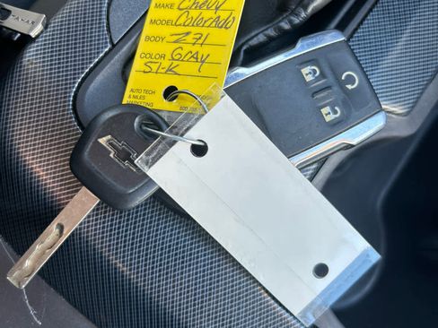 Used 2019 Chevrolet Colorado Z71 image 21