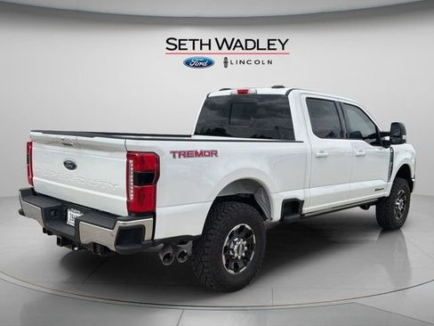Used 2025 Ford F250 Lariat w/ Lariat Ultimate Package AWD/4WD image 7