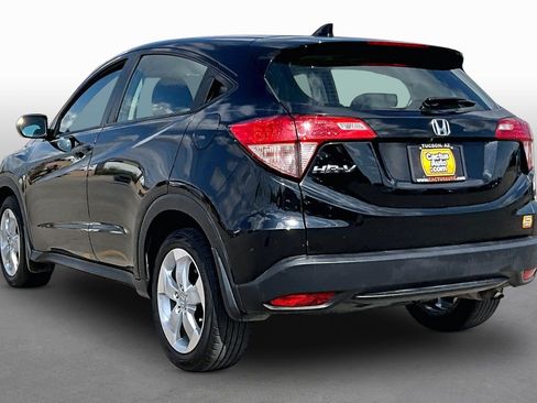 Used 2016 Honda HR-V LX image 10