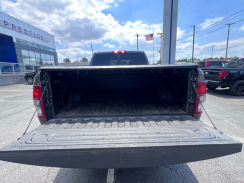 Used 2024 RAM 2500 Big Horn w/ Night Edition AWD/4WD image 12